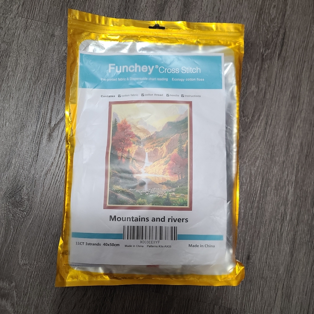 Funchey Cross Stitch Kit - Mountains and Rivers